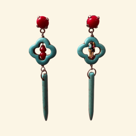 Orecchini in swarovski e turchesite rappresentanti il bacio